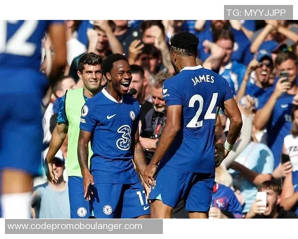 曼城续约斯特林至2025年，剑指未来更高峰