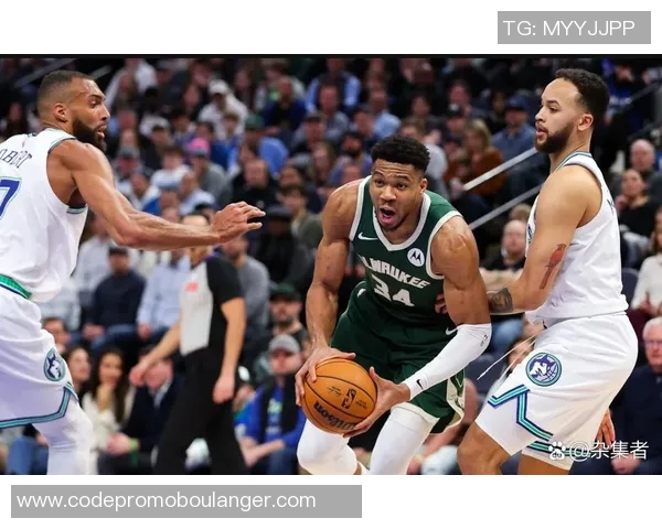 雄鹿力挫森林狼,韦德深情致敬传奇:一个篮球夜晚的情怀与荣耀 雄鹿力挫森林狼,韦德深情致敬传奇:一个篮球夜晚的情怀与荣耀