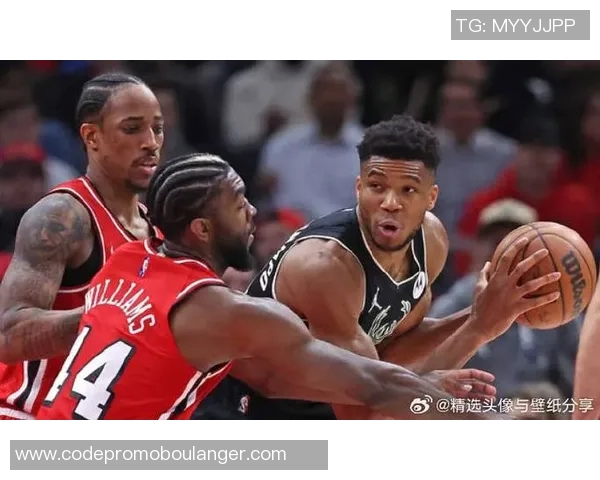 公牛与雄鹿季后赛第四场激战回顾双方明星球员表现与战术分析 公牛与雄鹿季后赛第四场激战回顾双方明星球员表现与战术分析