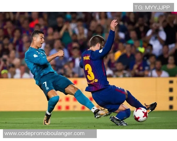 皇马与巴萨激战正酣谁将赢得这场世纪对决的荣耀与胜利