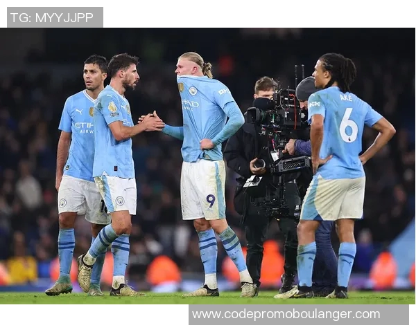 流浪者与布伦特福德激战正酣谁能在这场较量中笑到最后